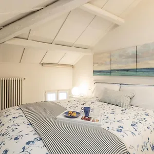 https://al-mare-nuovo-e-stupendo-loft-5-stelle.emilia-romagnahotels.net